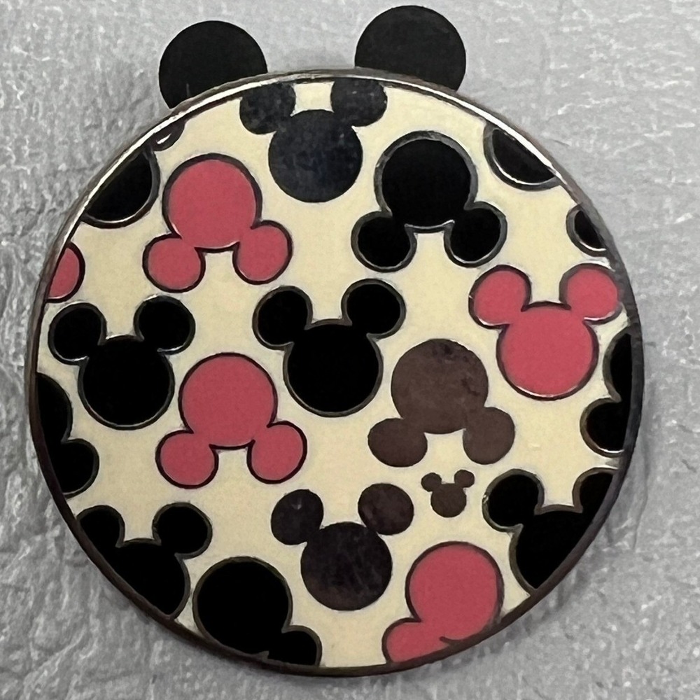 Disney Round Mickey Head Pin Hidden Mickey Trading Collectable
